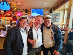 2024 &raquo; Apéro vor dem Bärtelisessen