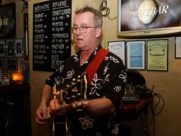 2025 &raquo; Jones & the Crew live (4.4.25)