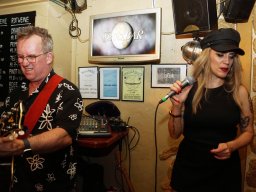 2025 &raquo; Jones & the Crew live (4.4.25)