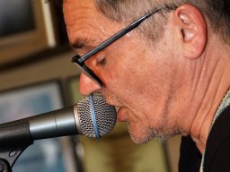 2025 &raquo; The Electric Landlady (25.4.25)