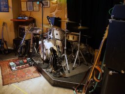 2025 &raquo; The Vicenzos live (16.5.25)