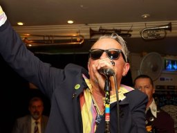 2025 &raquo; The Vicenzos live (16.5.25)